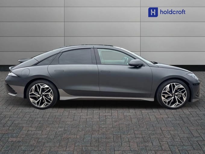 2024 Hyundai Ioniq 6