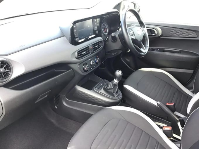 2022 Hyundai I10