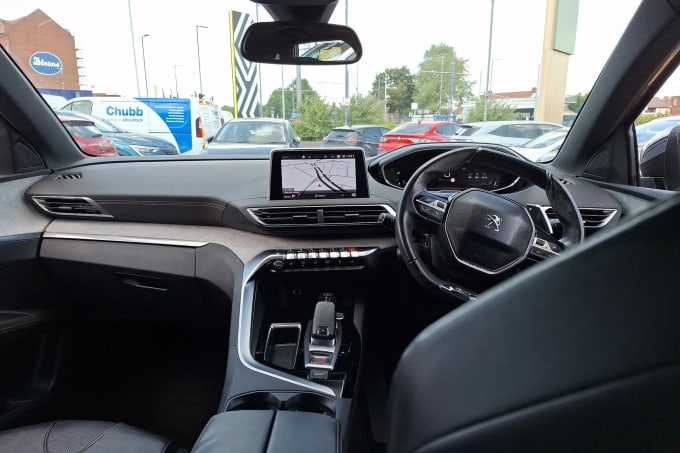 2018 Peugeot 3008