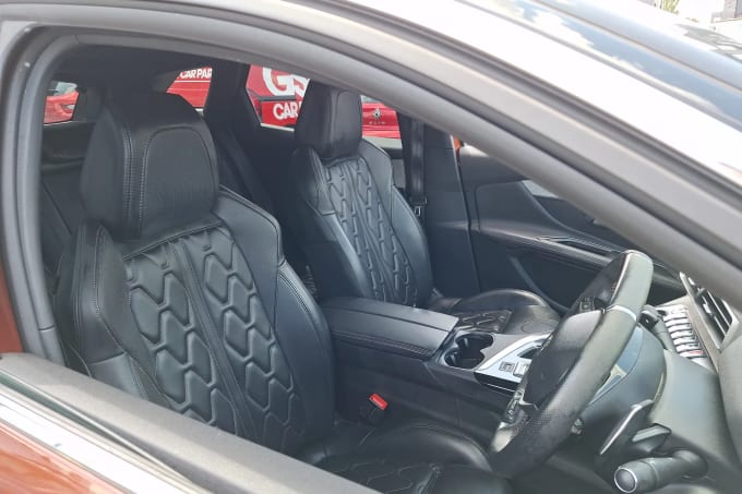 2018 Peugeot 3008