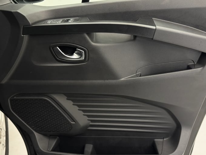 2023 Renault Trafic
