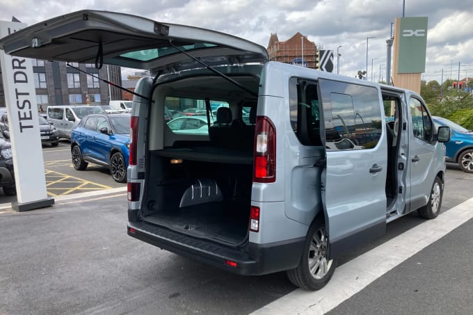 2023 Renault Trafic