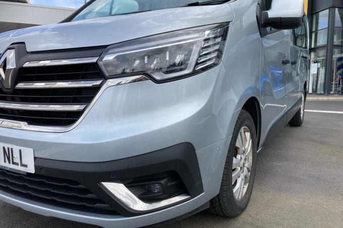 2023 Renault Trafic