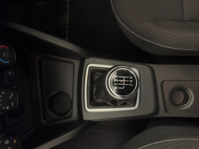 2022 Dacia Duster