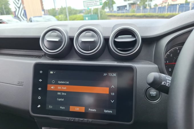 2024 Dacia Duster