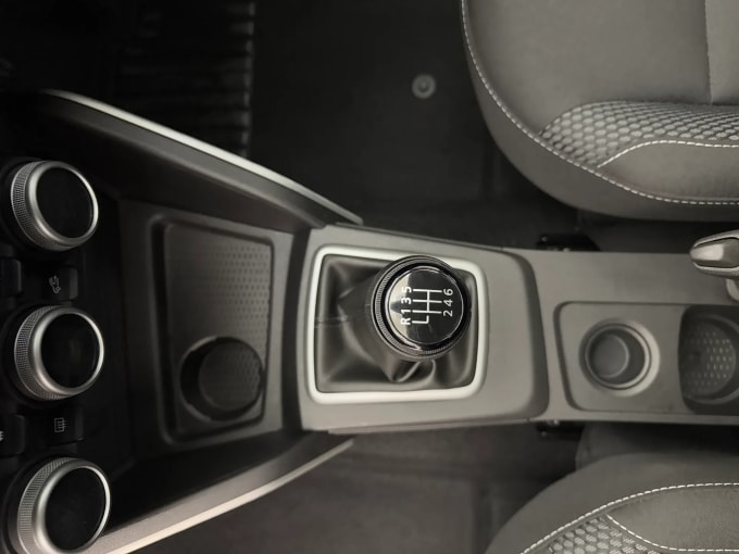 2024 Dacia Duster