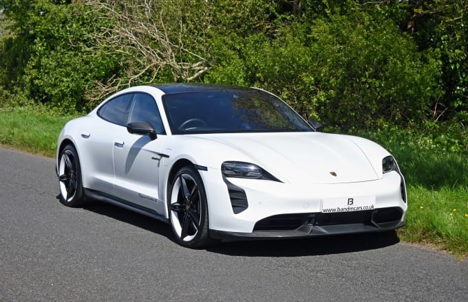 2022 Porsche Taycan