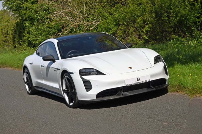 2022 Porsche Taycan