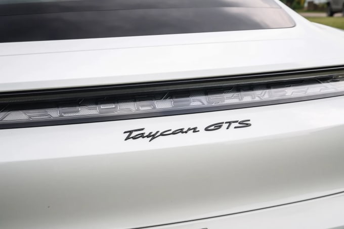2022 Porsche Taycan