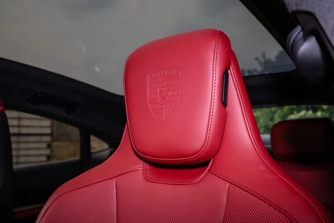 2022 Porsche Taycan