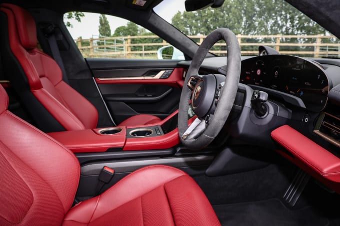 2022 Porsche Taycan