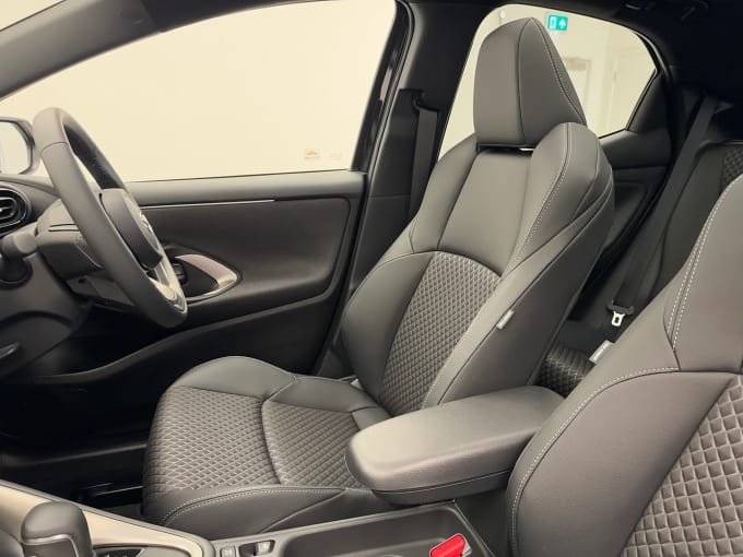 2025 Mazda 2 Hybrid