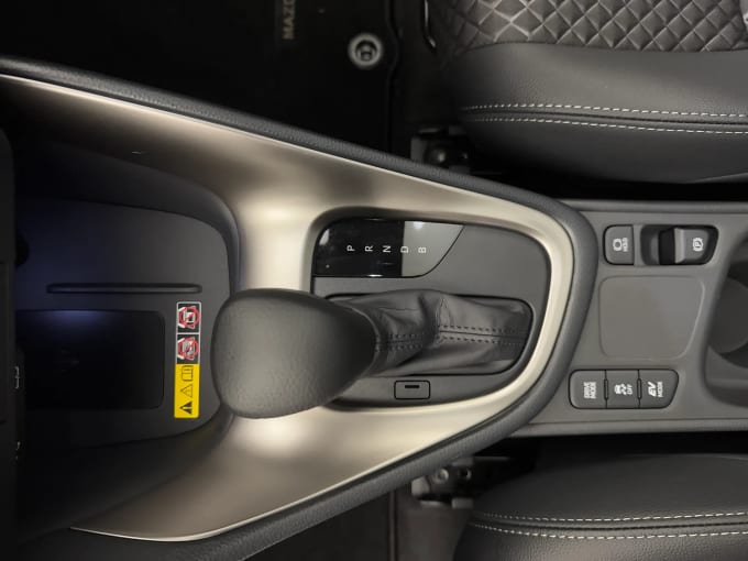 2025 Mazda 2 Hybrid