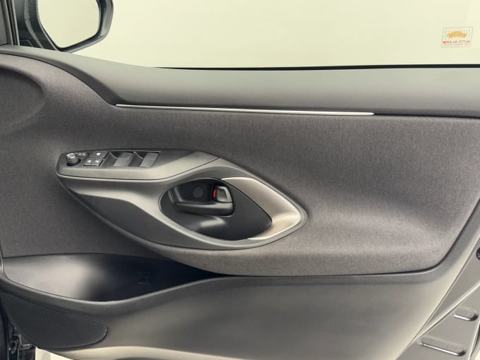 2025 Mazda 2 Hybrid