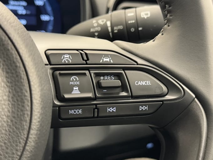 2025 Mazda 2 Hybrid