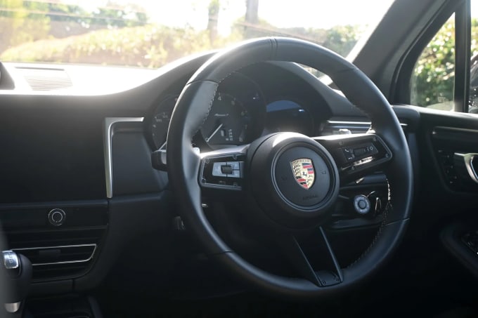 2023 Porsche Macan