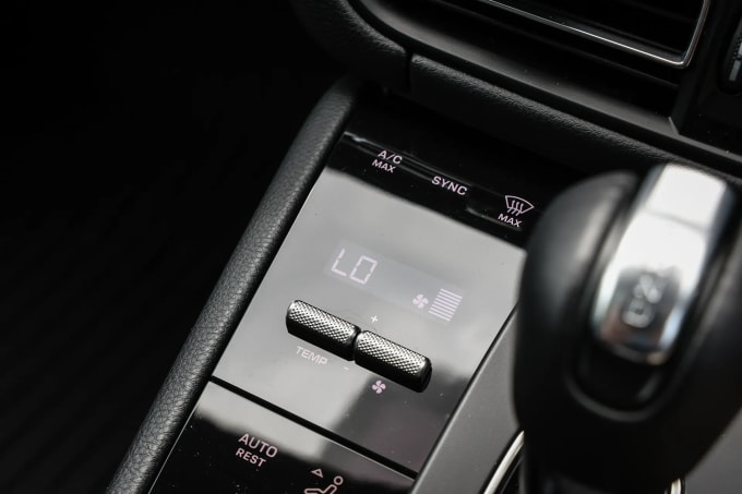 2023 Porsche Macan