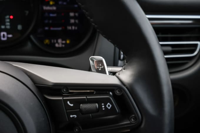 2023 Porsche Macan