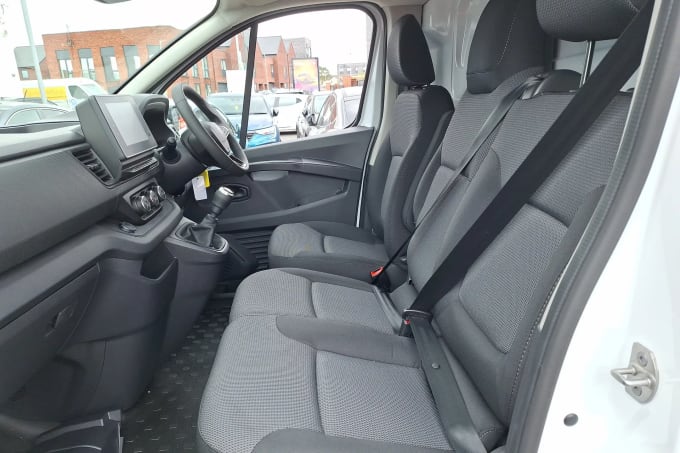 2025 Renault Trafic