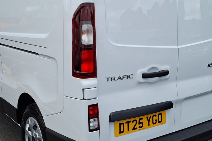 2025 Renault Trafic