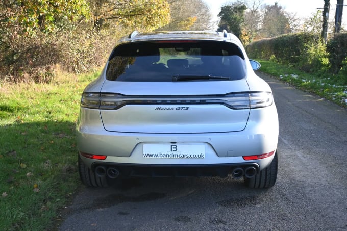 2020 Porsche Macan