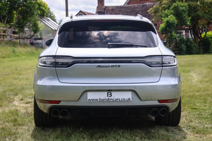 2020 Porsche Macan