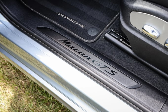 2020 Porsche Macan