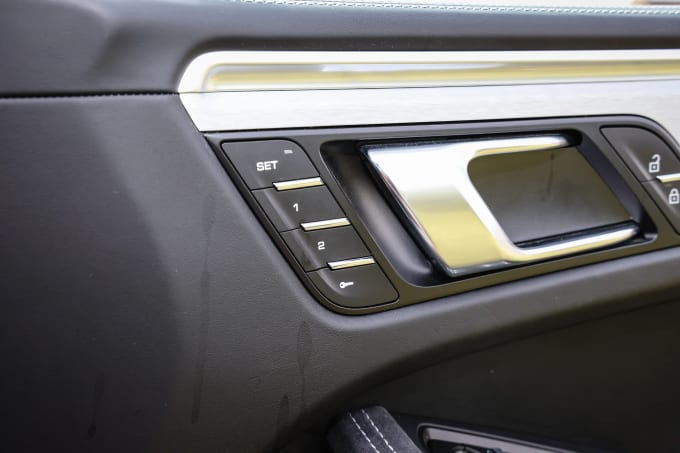 2020 Porsche Macan