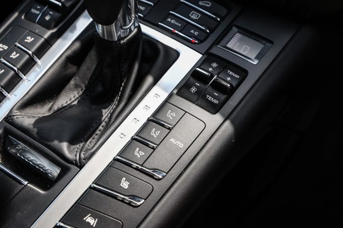 2020 Porsche Macan