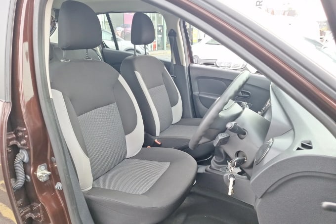 2016 Dacia Sandero