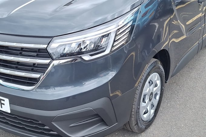 2025 Renault Trafic