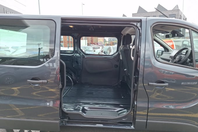 2025 Renault Trafic