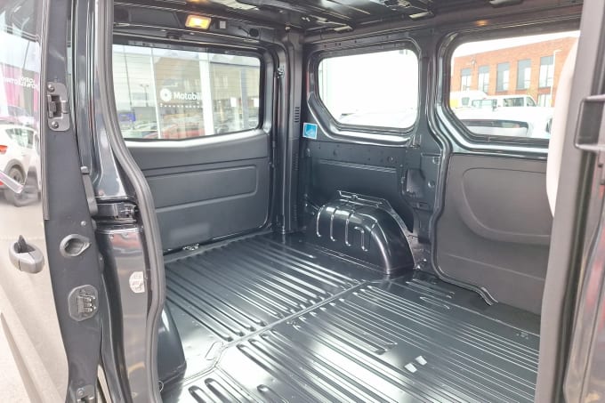 2025 Renault Trafic