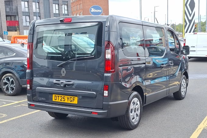 2025 Renault Trafic