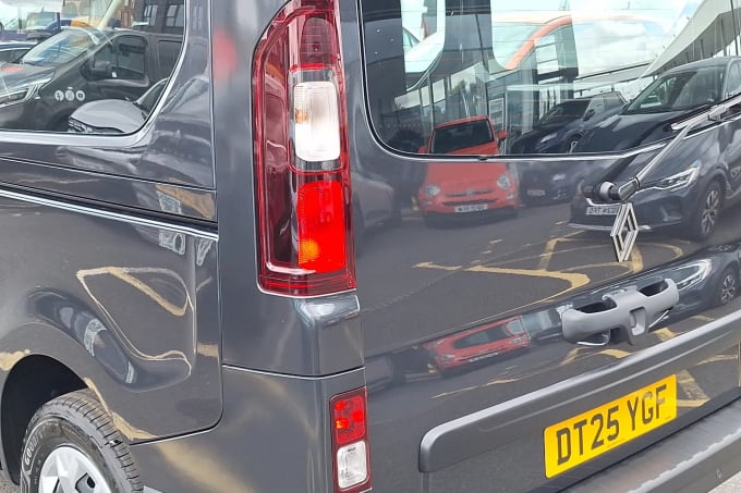 2025 Renault Trafic