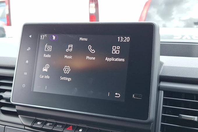 2025 Renault Trafic