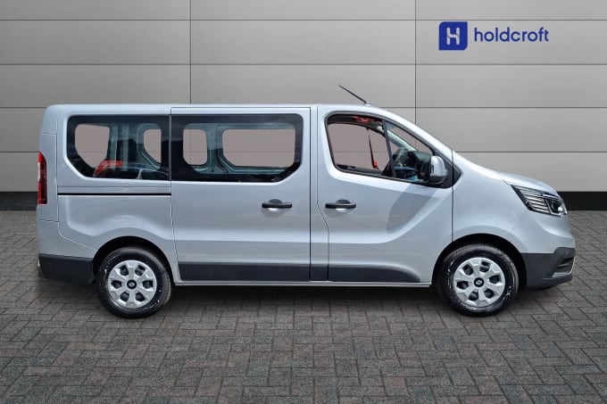 2025 Renault Trafic