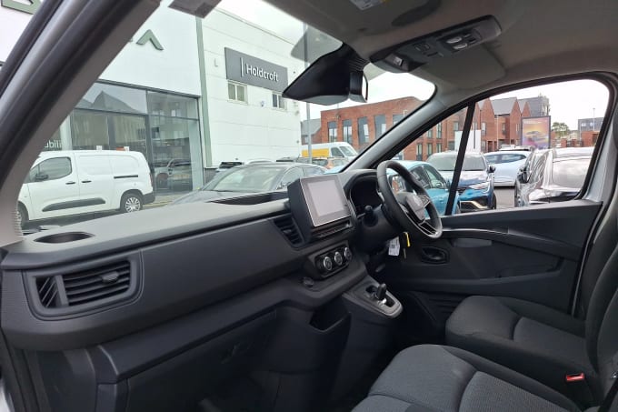 2025 Renault Trafic