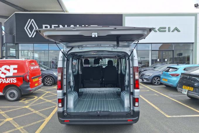 2025 Renault Trafic