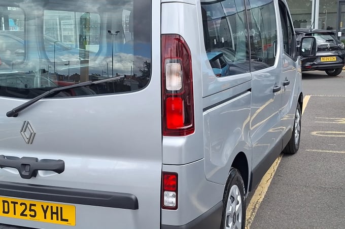2025 Renault Trafic