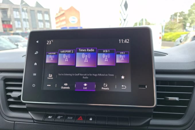 2025 Renault Trafic