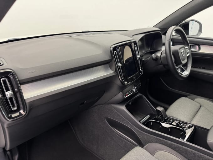 2023 Volvo Xc40