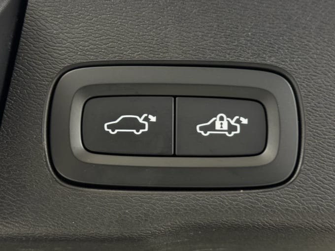2022 Volvo Xc60