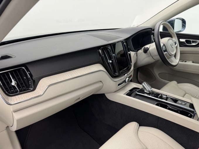 2022 Volvo Xc60