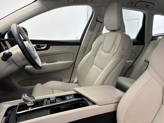 2022 Volvo Xc60