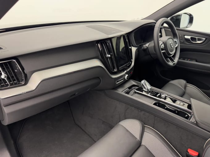 2024 Volvo Xc60