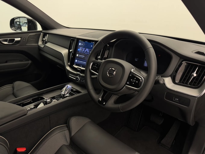 2024 Volvo Xc60