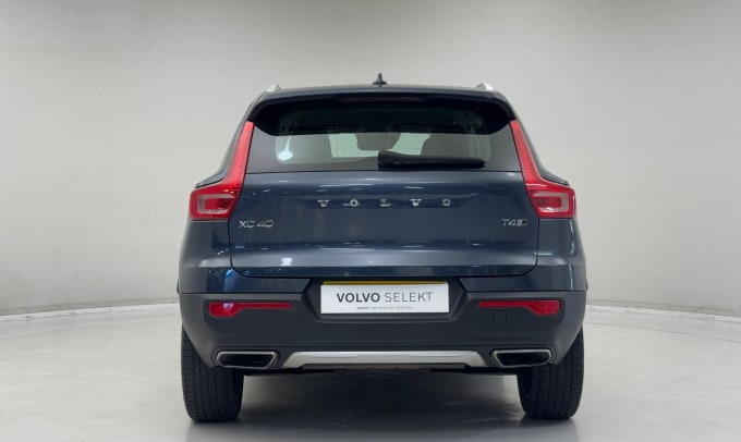 2020 Volvo Xc40