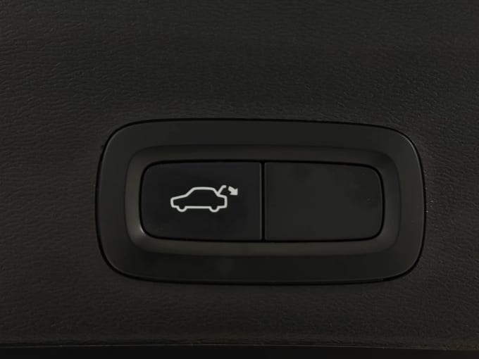 2020 Volvo Xc40