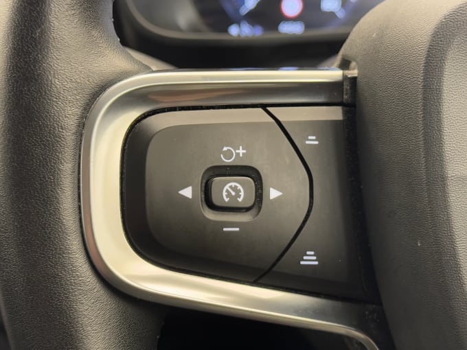 2020 Volvo Xc40